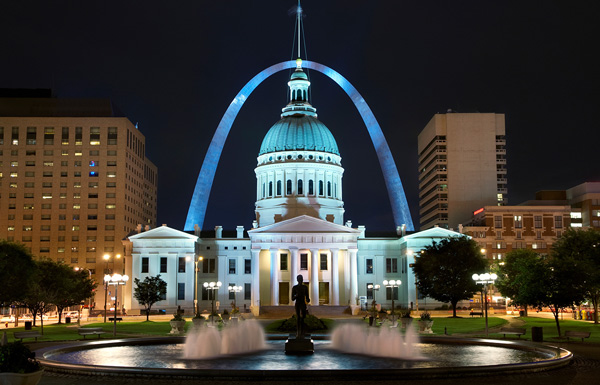 nightview of st louis
