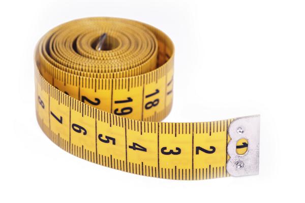 Measuring tape roll