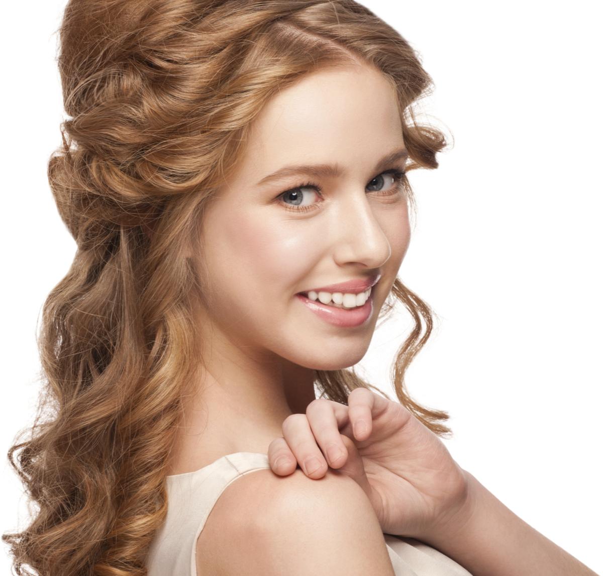 Cool and Quirky Hairstyles for Naturally Curly Hair