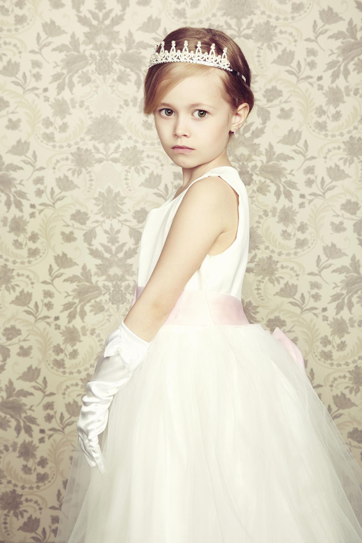 28 Easy First Communion Hairstyles for Girls That Stole 