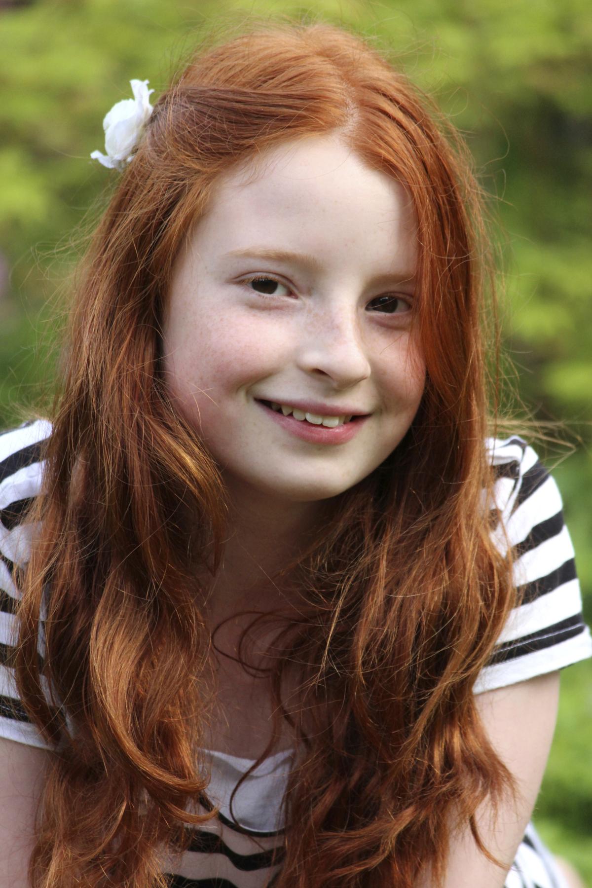 28 Easy First Communion Hairstyles for Girls That Stole 