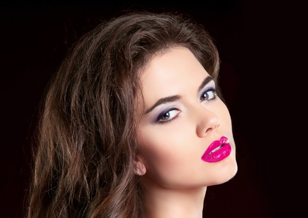 Lipstick Colors for Fair Skin - Hot Pink