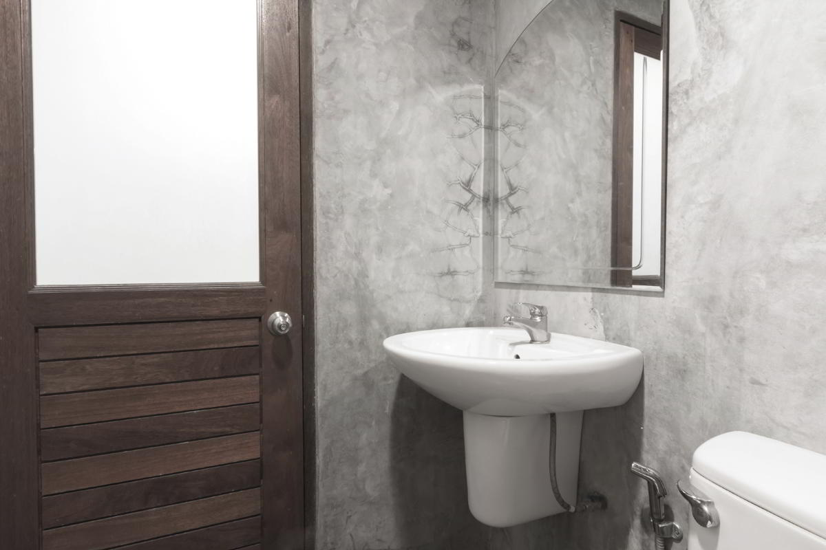 Lavish Designer Bathroom Mirrors That'll Leave You in Awe